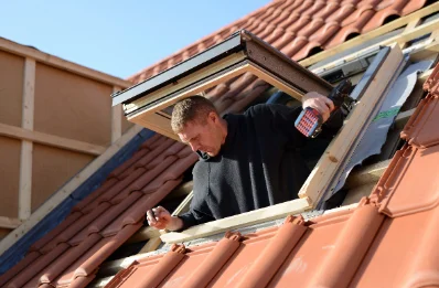 Pose de fenêtres de toit Velux à la Pierre